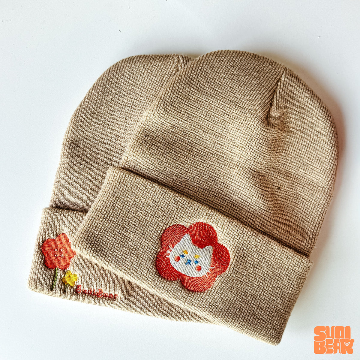 Kitty Bloom Beanie | SudiBear