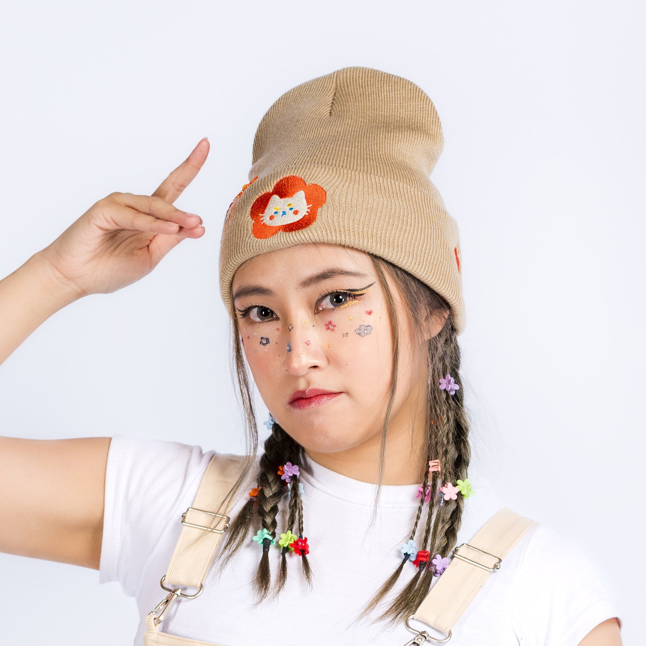 Kitty Bloom Beanie | SudiBear